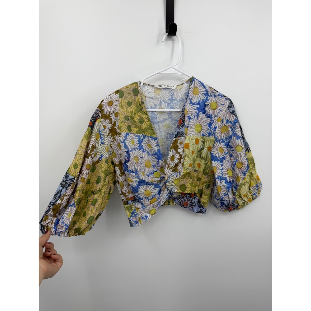 Zara Patchwork Daisy Print Crop‎ Top Womens Size S Blue Yellow Twist Front Puff
